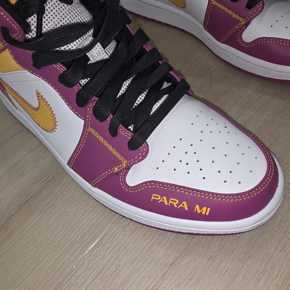 Nike Air Jordan 1 Mid Familia Day Of The Dead Sneakers Purple Men Size 10.5 - Picture 10 of 10